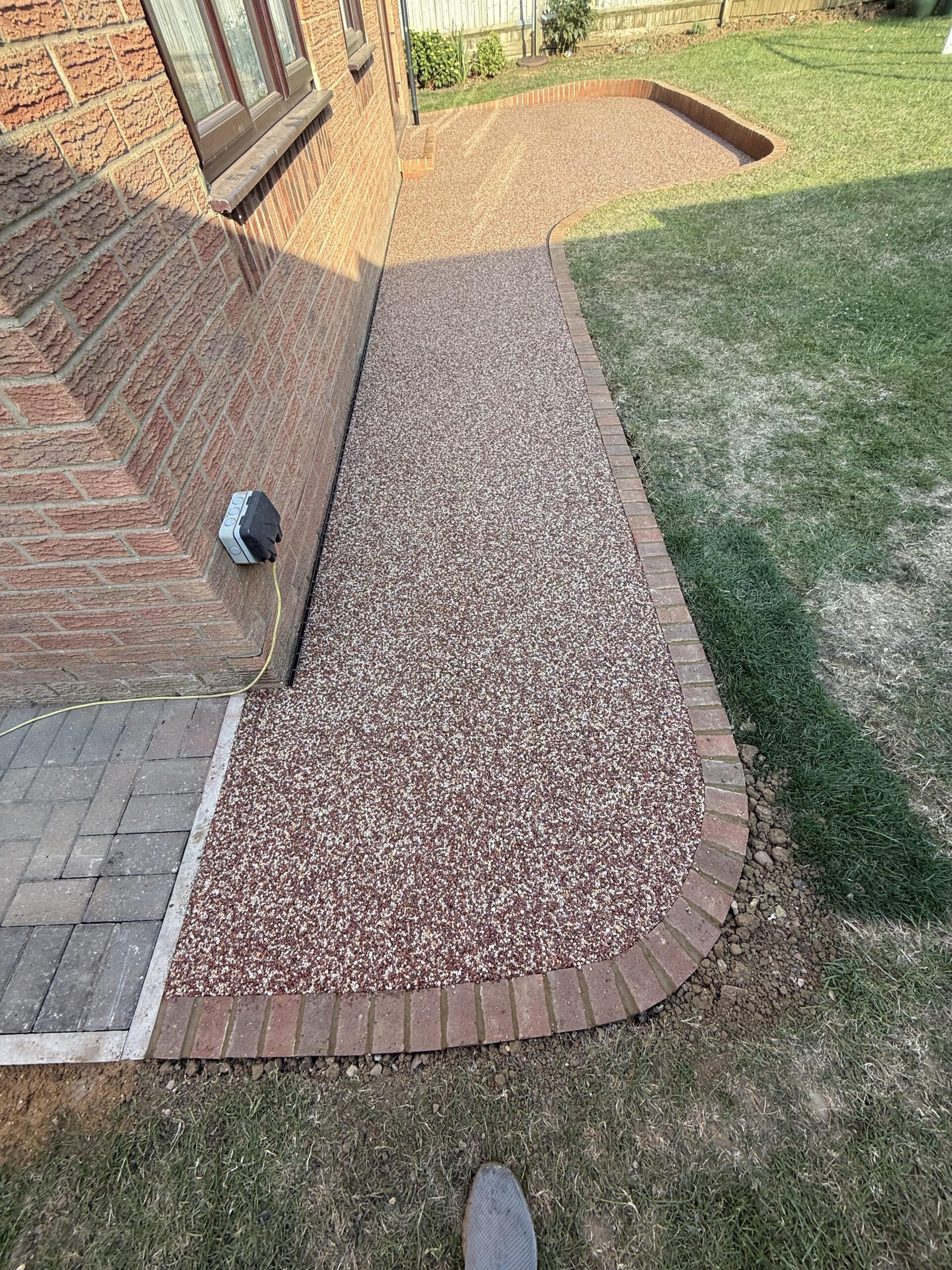 Gravel walkway side path | Unics Construction